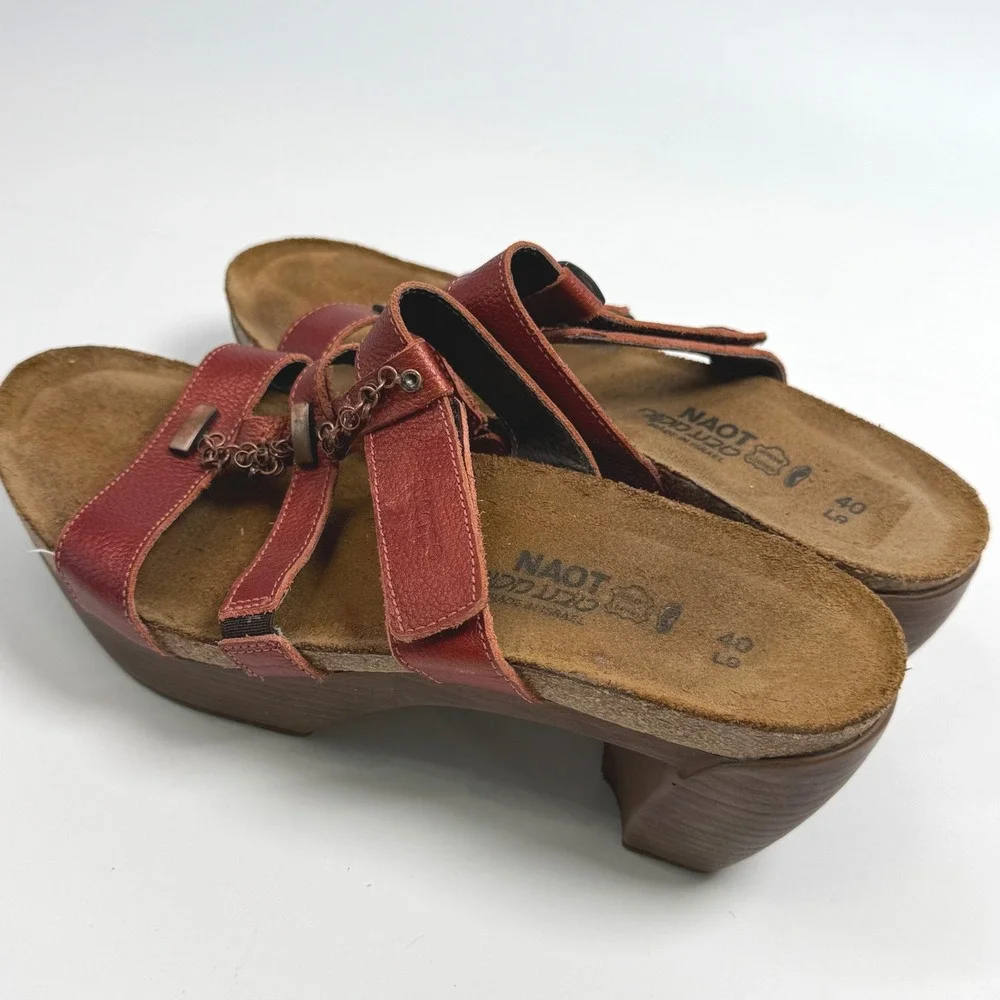 Naot Womens Brick Metallic Red Leather Multi Strap Chain Sandals Size 40 L9 Heel